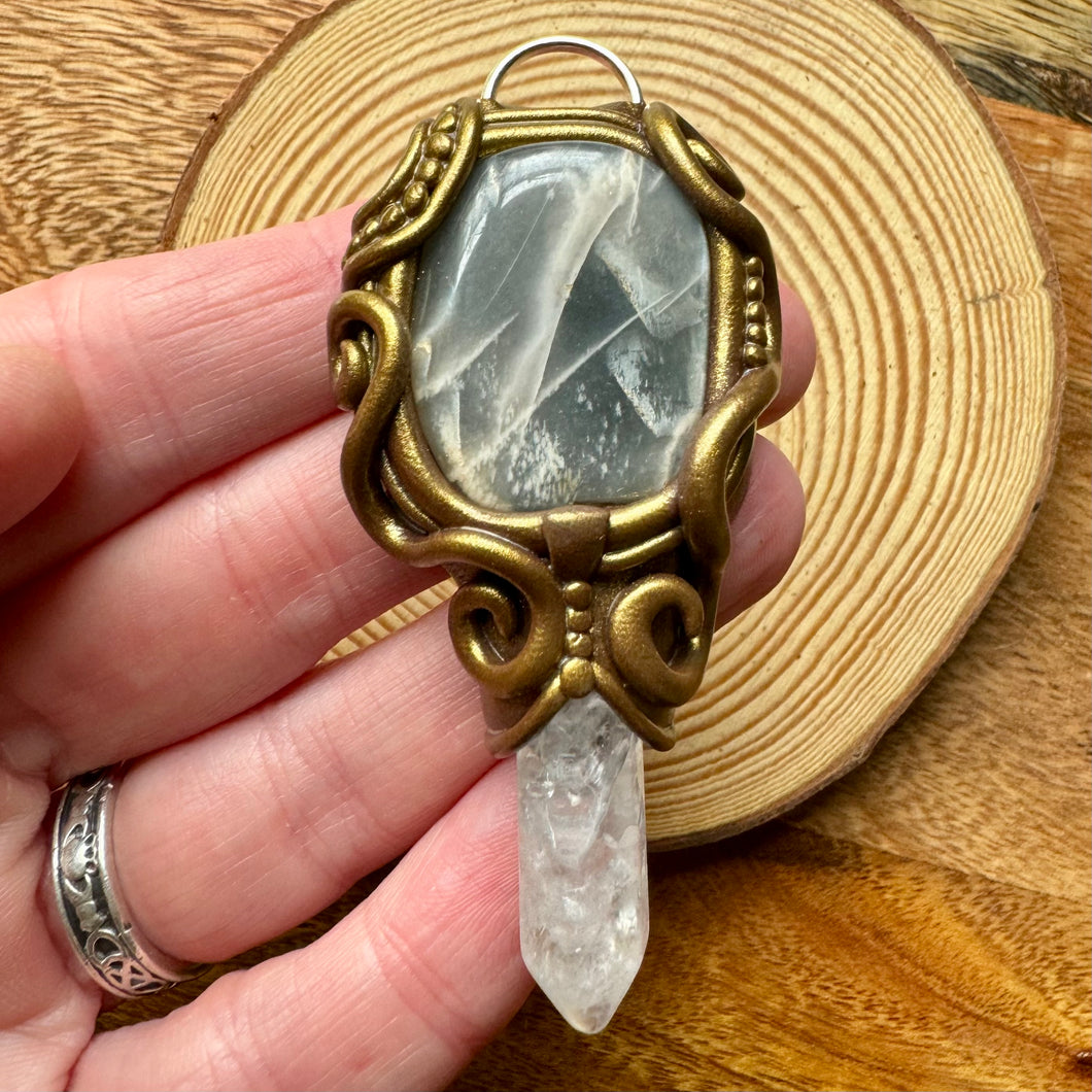 Black moonstone and quartz pendant