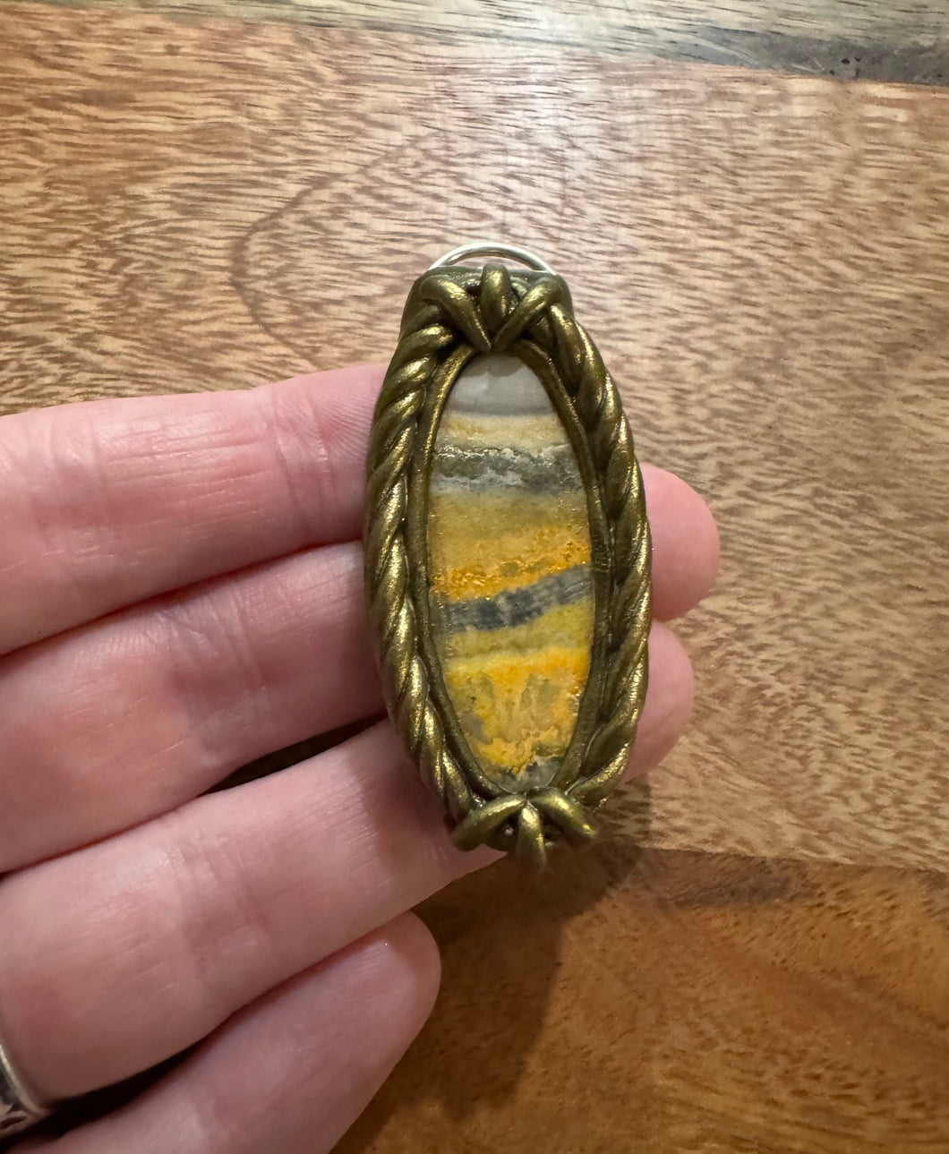 Sun pendant - Bumblebee Jasper