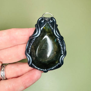 Labradorite pendant style 1