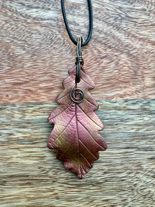 Leaf pendant - Oak style 1