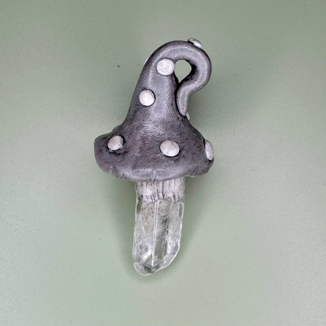 Toadstool Quartz Pendant - Grey