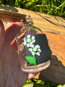 Glass potion bottle - Hemlock