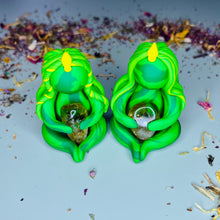 Load image into Gallery viewer, Citrine Green Goddess
