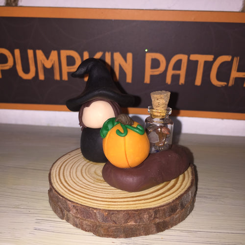 Brown Hair Pumpkin Witch Mixed Crystal