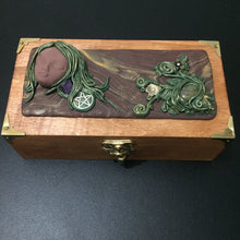 Load image into Gallery viewer, Keepsake Box Earth Goddess Amethyst Jasper Crystal
