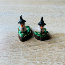 Load image into Gallery viewer, Polymer Clay Mini Snow-Witch (green)
